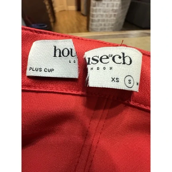 House Of CB Adrienne Satin Stretch Long Strapless Gown Red Small Plus Cup - Picture 10 of 12